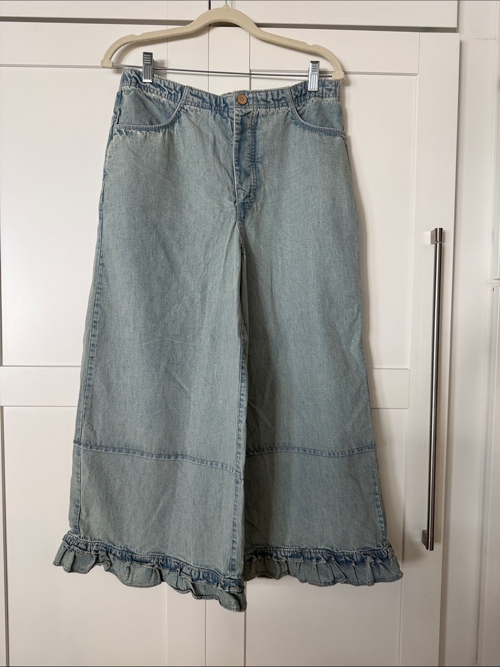 We The Free Light Blue Wide-Leg Ruffle-Hem Jeans